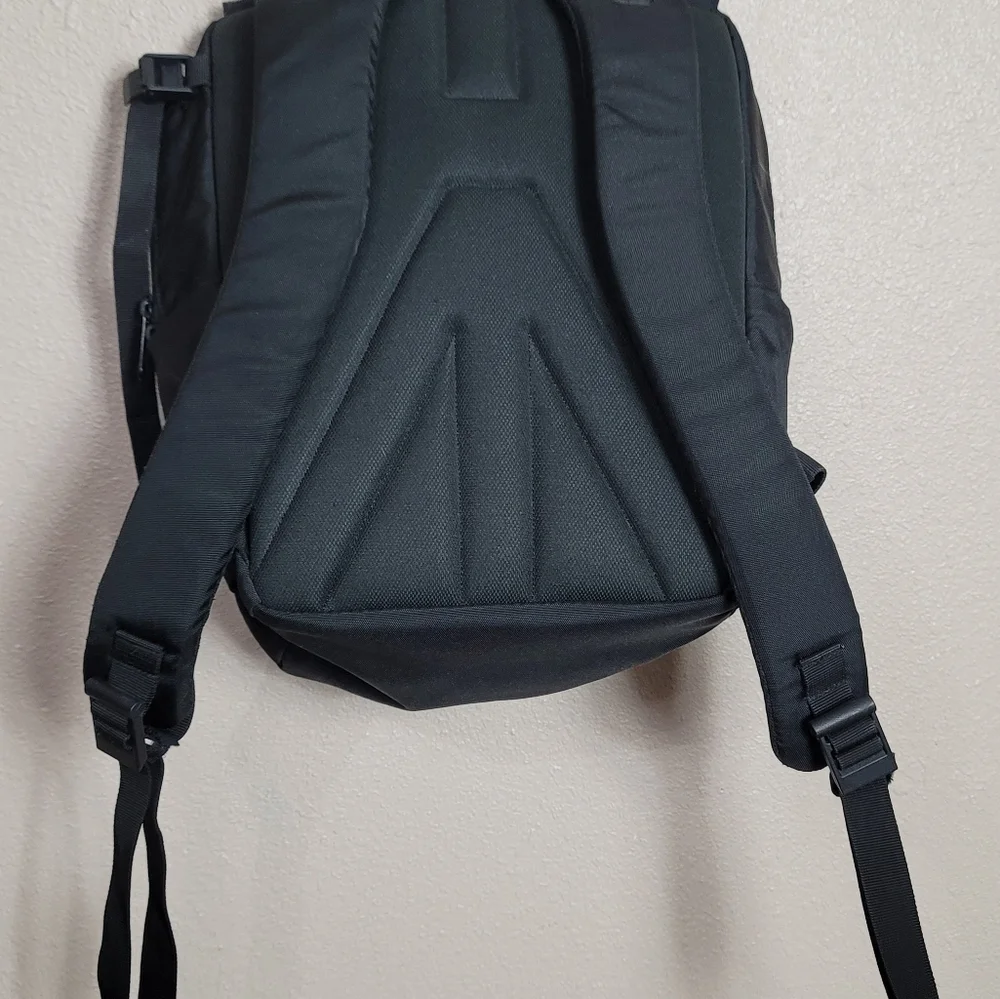 Manfrotto Bravo DSLR Camera Laptop & Equipment Backpack Bag - Black